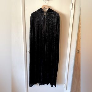 Crushed velvet cape